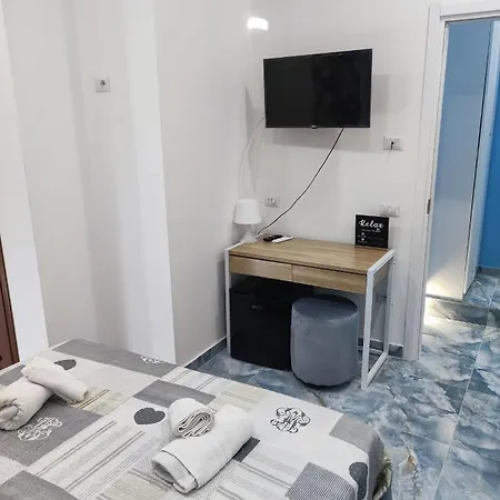 Attico Station Guest house Naples