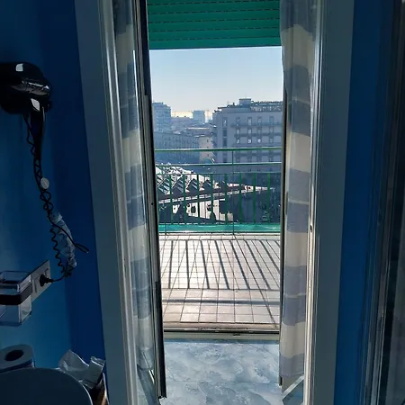 Attico Station 4* نابولي