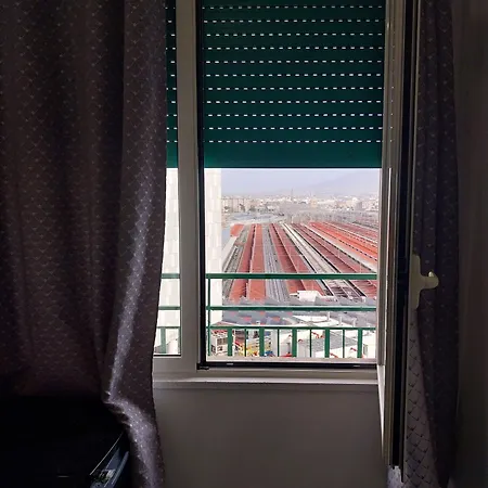 بيت ضيافة Attico Station نابولي