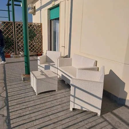 Attico Station بيت ضيافة