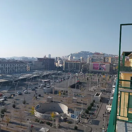 بيت ضيافة Attico Station