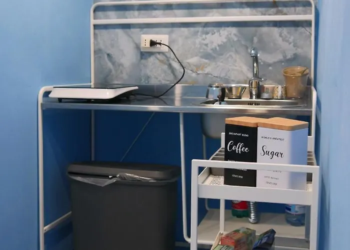 Pensión Attico Station 4*