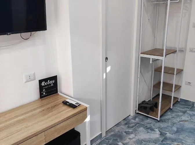 Pensión Attico Station Nápoles