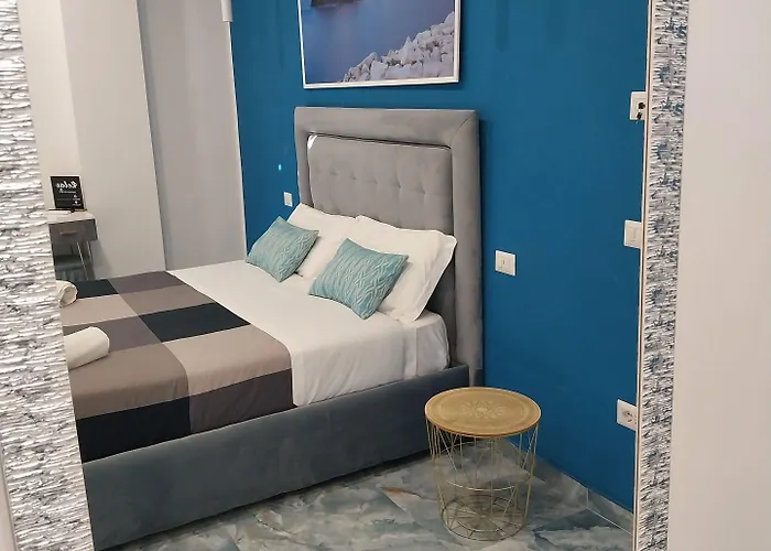 Attico Station Pensión 4*