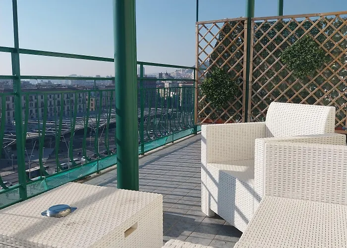 Attico Station Pensión