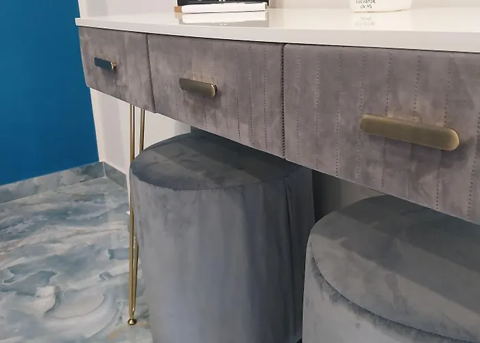 Attico Station Pensión 4*